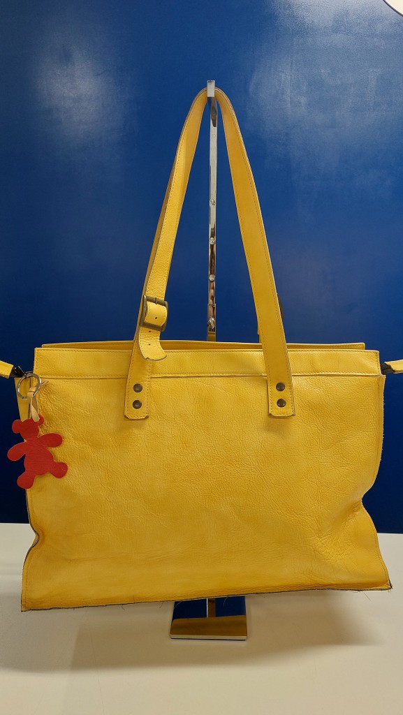 Vintage Artigianale Vintage Artigianale - Borsa pelle giallo ocra a spalla 33x45